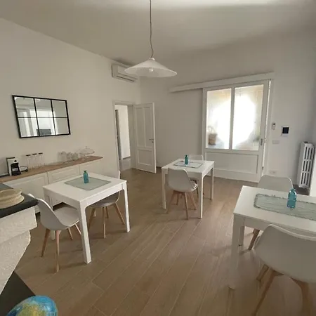 A Casa Dei Miei - In Centro فندق مبيت وإفطار