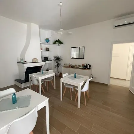 فندق مبيت وإفطار A Casa Dei Miei - In Centro